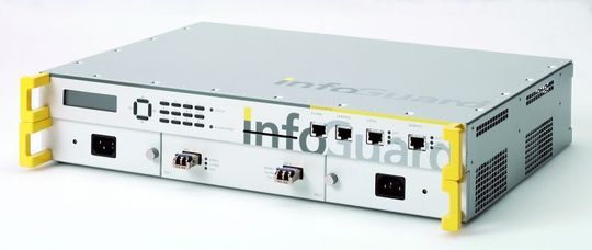 Die Infoguard EG10M Appliance liefert abhörsichere Layer-2 Multipunkt Verschlüsselung im Metro Ethernet mit 2 bis 10 Gbps. Die Infoguard EG10M Appliance liefert abhörsichere Layer-2 Multipunkt Verschlüsselung im Metro Ethernet mit 2 bis 10 Gbps.
