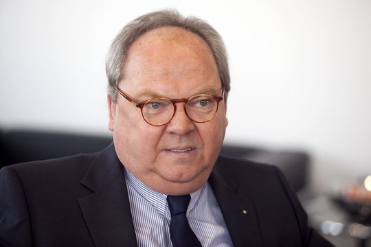 Werner M. Dornscheidt, Vorsitzender der Geschäftsführung der Messe Düsseldorf: „2015 wollen wir weltweit die Nummer 1 in der Entwicklung und Ausrichtung von Investitionsgütermessen sein.“ (Bild: Messe Düsseldorf) Werner M. Dornscheidt, Vorsitzender der Geschäftsführung der Messe Düsseldorf: „2015 wollen wir weltweit die Nummer 1 in der Entwicklung und Ausrichtung von Investitionsgütermessen sein.“ (Bild: Messe Düsseldorf)