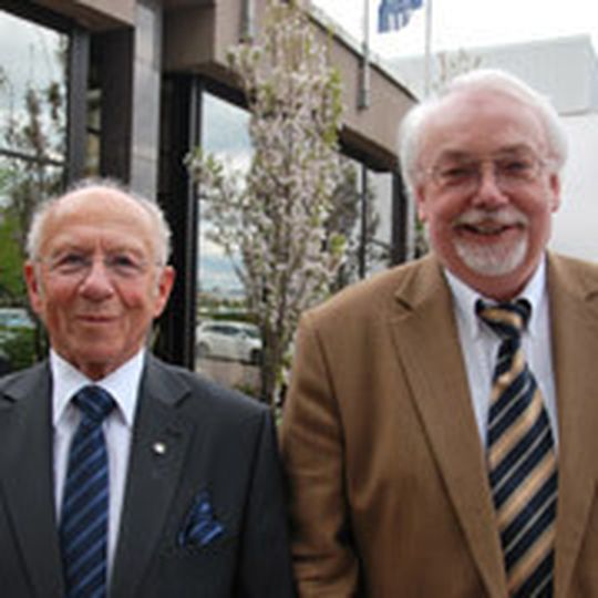 Der alte und der neue Vorsitzende des Fiat- und Lancia-Händlerverbands: Friedrich-Karl Bonten und Wilfried Blöbaum. Der alte und der neue Vorsitzende des Fiat- und Lancia-Händlerverbands: Friedrich-Karl Bonten und Wilfried Blöbaum.