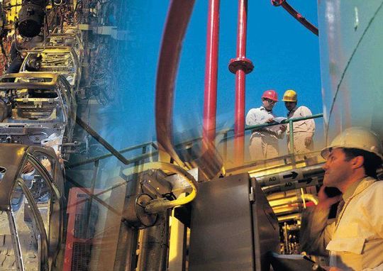 Diskrete Fertigung und Prozessindustrie können im Bereich MES voneinander lernen. (Bild: ZVEI) Diskrete Fertigung und Prozessindustrie können im Bereich MES voneinander lernen. (Bild: ZVEI)