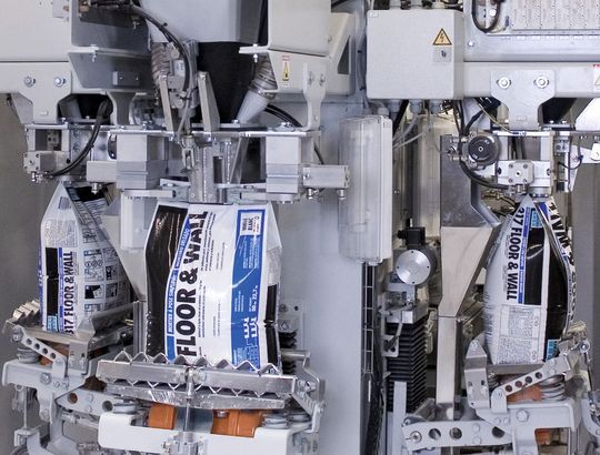 HAP-Technology for the environmentally friendly filling of powder-type products in watertight PE bags (Picture: Haver & Boecker) HAP-Technology for the environmentally friendly filling of powder-type products in watertight PE bags (Picture: Haver & Boecker)