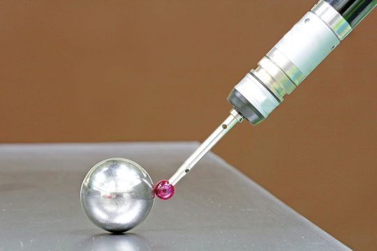 Bild 1: Aufgrund der schnellen und hochgenauen Signalverarbeitung eignet sich die Karte für anspruchsvolle Weg- und Winkelmessungen oder in der Qualitätssicherung. (Bild: Gemac)