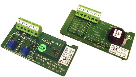 Diese beiden Rückmeldemodule RM2 und RM3 stehen optional für die digitalen Stellungsregler 8049 zur Verfügung. Dank Plug & Play-Funktion können sie auch einfach in bereits installierte Stellungsregler nachgerüstet werden. (Bild: Schubert & Salzer)