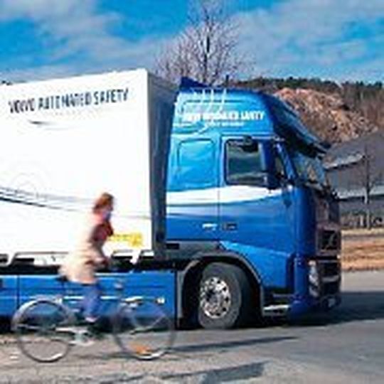 Volvo Trucks möchte die Verkehrssicherheit erhöhen. Volvo Trucks möchte die Verkehrssicherheit erhöhen.