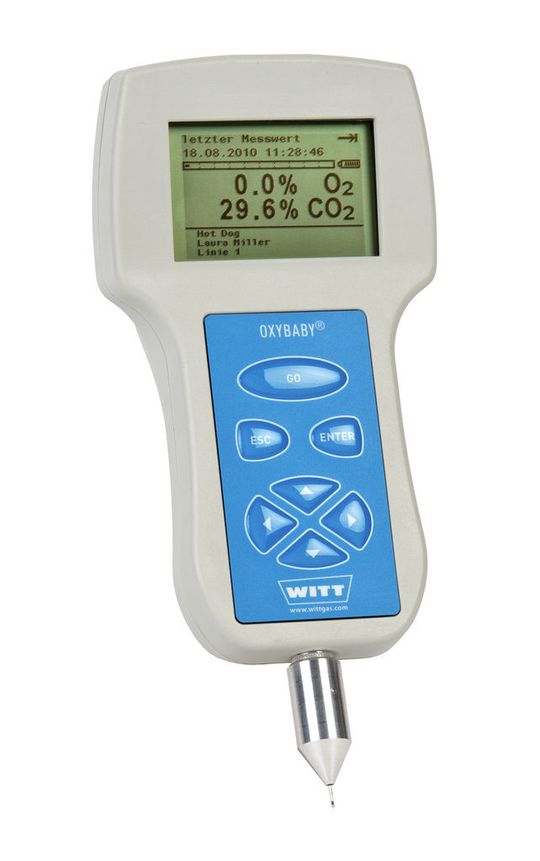 Handheld gas analyzer Oxybaby 6.0, featuring a barcode-reader and a Bluetooth interface. (Picture: Witt) Handheld gas analyzer Oxybaby 6.0, featuring a barcode-reader and a Bluetooth interface. (Picture: Witt)