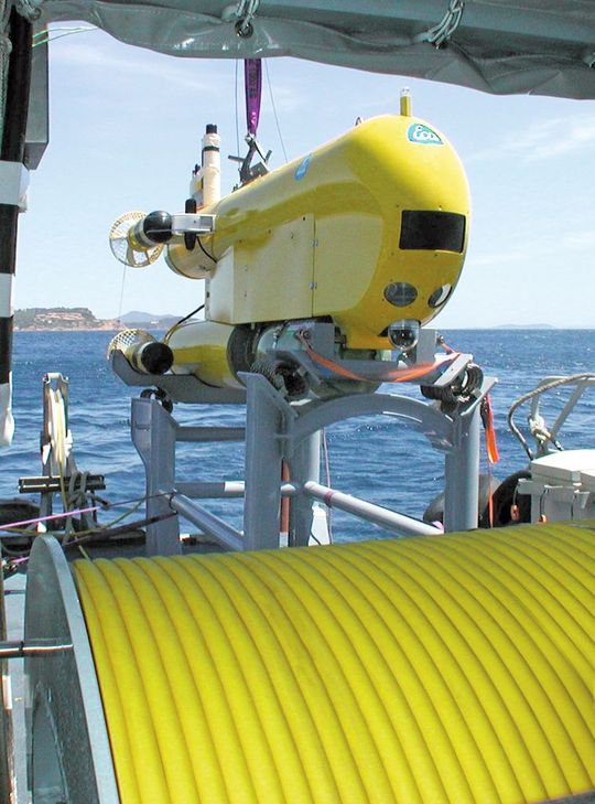 Kabeltrommel mit einer Sonderleitung an Bord für ein Tiefseefahrzeug. (Bild: Lapp Kabel) Kabeltrommel mit einer Sonderleitung an Bord für ein Tiefseefahrzeug. (Bild: Lapp Kabel)