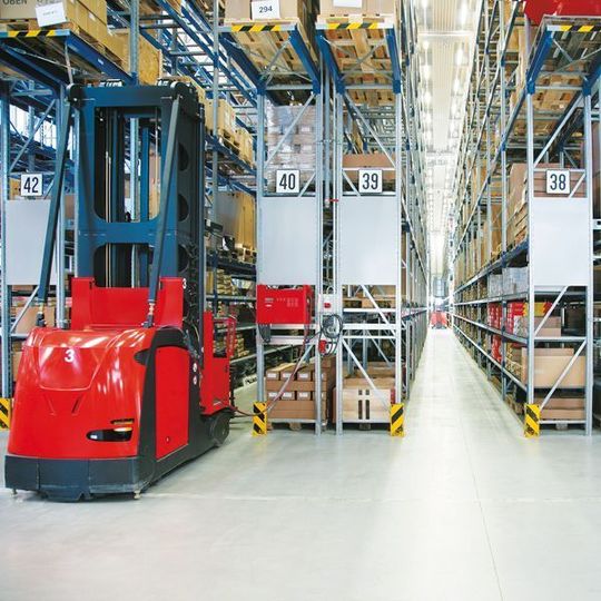 Die Intralogistik ist für Fronius ein wichtiger Markt für Batterieladesysteme. Bild: Fronius Die Intralogistik ist für Fronius ein wichtiger Markt für Batterieladesysteme. Bild: Fronius