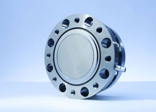 Mit dem Drehmoment-Referenzaufnehmer TB2 lassen sich Drehmomentmessungen hochgenau und reproduzierbar kalibrieren und auf nationale Normale zurückführen. (Bild: HBM)