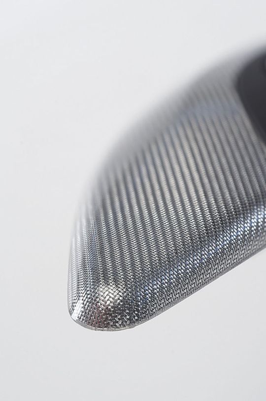 Das Gewebe-Programm Sefar Architecture Vision ist aus schwarzen Kunststofffasern hergestellt. (Bild: Sefar)