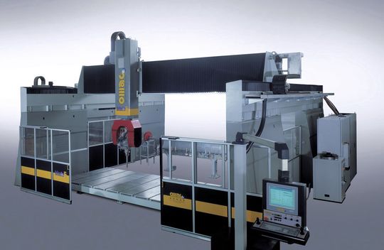 Dernier centre d'usinage de la pierre Blade5 d'OMAG à base d'un système de commande numérique à 5 axes de NUM, spécialement mis au point. (Image: NUM) Dernier centre d'usinage de la pierre Blade5 d'OMAG à base d'un système de commande numérique à 5 axes de NUM, spécialement mis au point. (Image: NUM)
