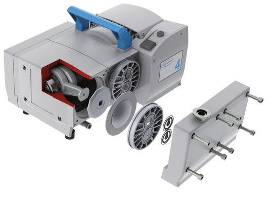 Abb. 1: Schnitt durch eine moderne vierzylindrige Membranvakuumpumpe (Vacuubrand MD 4 NT) (Bild: Vacuubrand) Abb. 1: Schnitt durch eine moderne vierzylindrige Membranvakuumpumpe (Vacuubrand MD 4 NT) (Bild: Vacuubrand)
