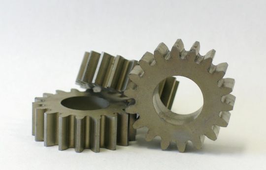 In KISSsoft stehen jetzt Wöhlerlinien der Zahnfussspannungen für den Sinterwerkstoff Distaloy AE zur Verfügung. (Bild: KISSsoft)