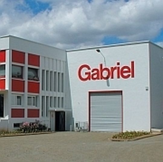 Das Stoßdämpferwerk Gabriel in Frankreich gehört nun TRW. Das Stoßdämpferwerk Gabriel in Frankreich gehört nun TRW.