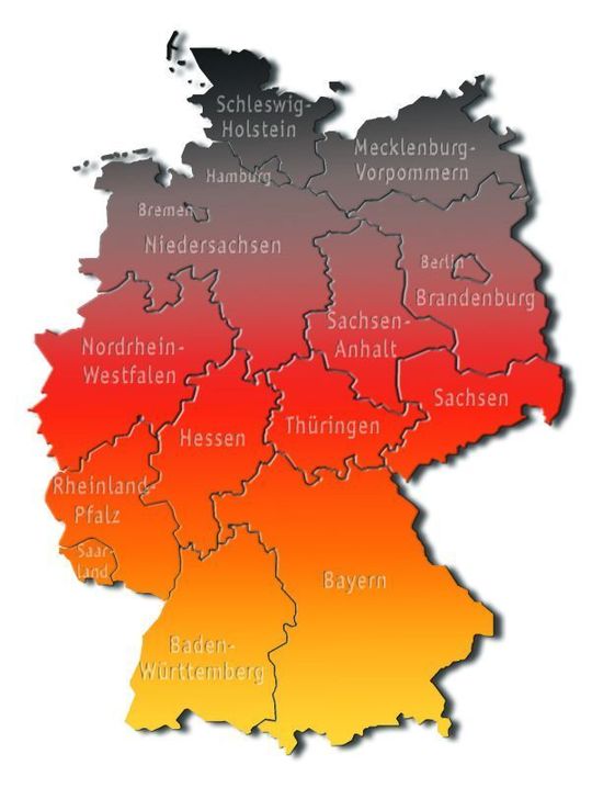 Die IT-Systeme kritischer Infrastrukturen stehen immer öfter im Fokus von Cyber-Angriffen. Regierungen müssen genau planen um im Notfall schnell reagieren und Angriffe abwehren zu können. Die IT-Systeme kritischer Infrastrukturen stehen immer öfter im Fokus von Cyber-Angriffen. Regierungen müssen genau planen um im Notfall schnell reagieren und Angriffe abwehren zu können.