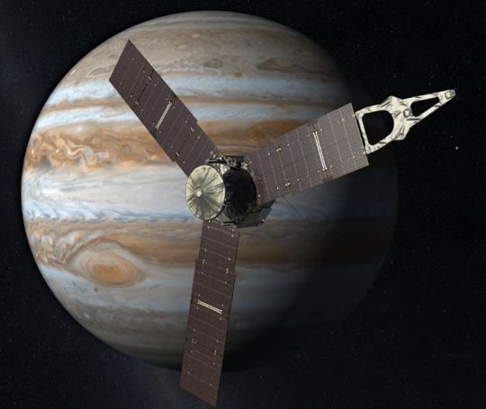 So wird die Juno-Raumsonde aussehen, wenn sie den Jupiter erreicht hat (Grafik: NASA)