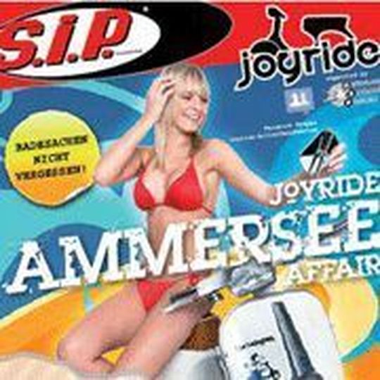 Joyride heißt die kultige Vespa-Ausfahrt von SIP Scootershop rund um den Ammersee. Joyride heißt die kultige Vespa-Ausfahrt von SIP Scootershop rund um den Ammersee.