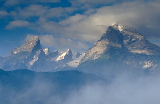 Der Weg ist das Ziel - diese Weisheit gilt auch, wenn Unternehmen planen, künftig Cloud-Angebote zu nutzen. Der Weg ist das Ziel - diese Weisheit gilt auch, wenn Unternehmen planen, künftig Cloud-Angebote zu nutzen.