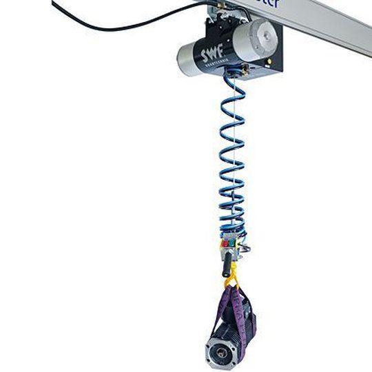Der Movester Druckluftseilbalancer ist für Traglasten bis 350 kg geeignet. Bild: SWF Der Movester Druckluftseilbalancer ist für Traglasten bis 350 kg geeignet. Bild: SWF