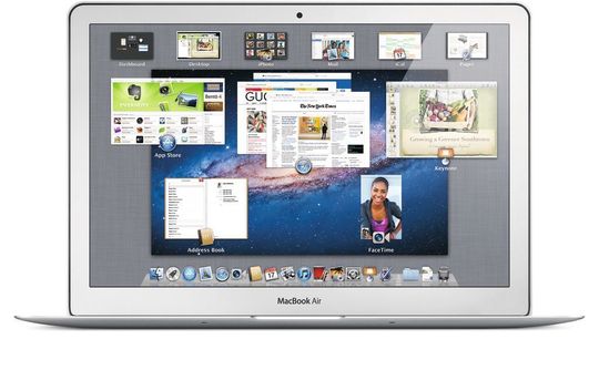Mission Control und Launchpad sind die markantesten neuen Features in Mac OS X Lion, sie haben sogar eigene Tasten erhalten. Mission Control und Launchpad sind die markantesten neuen Features in Mac OS X Lion, sie haben sogar eigene Tasten erhalten.