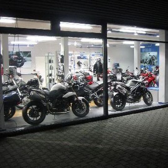 Allein 2011 eröffnete Triumph vier neue Standorte in Österreich Allein 2011 eröffnete Triumph vier neue Standorte in Österreich