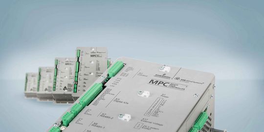 Einen großen Schritt zur Integration diverser Funktionen und Komponenten hat SSB Wind Systems mit der Entwicklung des MPC-Umrichters (Multi Pitch Controller) vollzogen. (Bilder: SSB) Einen großen Schritt zur Integration diverser Funktionen und Komponenten hat SSB Wind Systems mit der Entwicklung des MPC-Umrichters (Multi Pitch Controller) vollzogen. (Bilder: SSB)