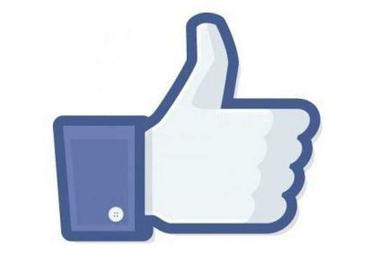 Der "Gefällt mir"-Button von Facebook könnte demnächst für einige Unternehmen teuer werden.