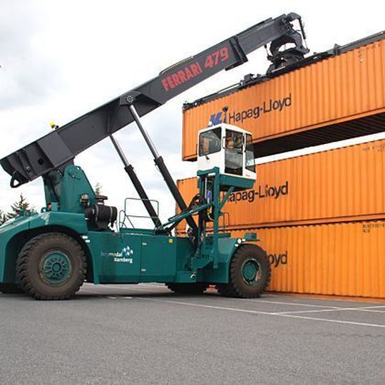 Nach Hanjin und MOL ist Hapag-Lloyd die dritte internationale Reederei, die das Depot für die Disposition von Leercontainern nutzt. Bild: TFG Nach Hanjin und MOL ist Hapag-Lloyd die dritte internationale Reederei, die das Depot für die Disposition von Leercontainern nutzt. Bild: TFG