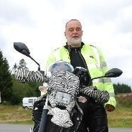 Johhannes Ungefug fuhr im Juli bei der Motorradtour von Vogel Business Media mit. Johhannes Ungefug fuhr im Juli bei der Motorradtour von Vogel Business Media mit.