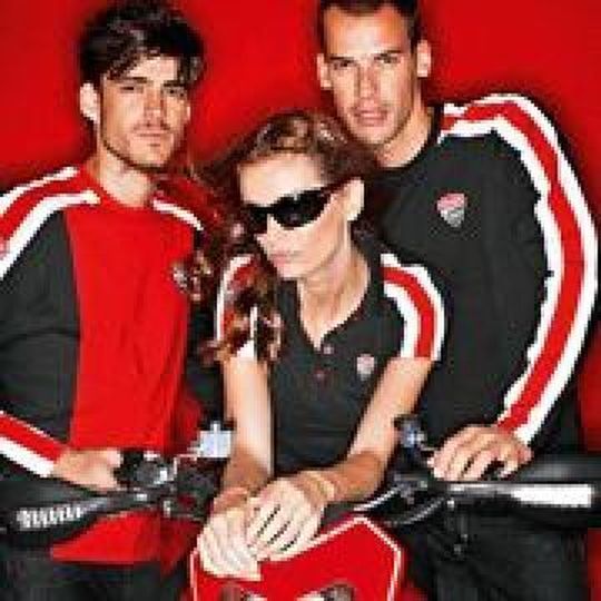 Ducati eröffnet seinen neuen Onlineshop für alle Ducatisti Ducati eröffnet seinen neuen Onlineshop für alle Ducatisti