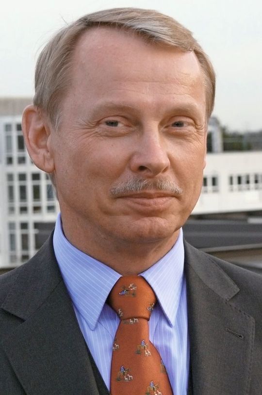 Dr. Gerd Streubel, Zentralabteilungsleiter Anlagentechnik, TÜV SÜD Industrie Service, Dresden: „Verbesserte Anlagenprozesse, effizientere Komponenten und die passend eingestellte Infrastruktur müssen integriert werden.“ Dr. Gerd Streubel, Zentralabteilungsleiter Anlagentechnik, TÜV SÜD Industrie Service, Dresden: „Verbesserte Anlagenprozesse, effizientere Komponenten und die passend eingestellte Infrastruktur müssen integriert werden.“