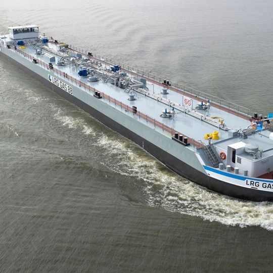 Mit dem Schiffsneubau LRG GAS 89 hat Lehnkering kürzlich seine Gastankerflotte modernisiert. Bild: Lehnkering Mit dem Schiffsneubau LRG GAS 89 hat Lehnkering kürzlich seine Gastankerflotte modernisiert. Bild: Lehnkering