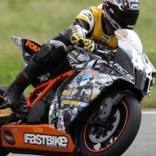 Das von Foliatec gestaltete Bike des Magazins „FASTBIKE“. Das von Foliatec gestaltete Bike des Magazins „FASTBIKE“.