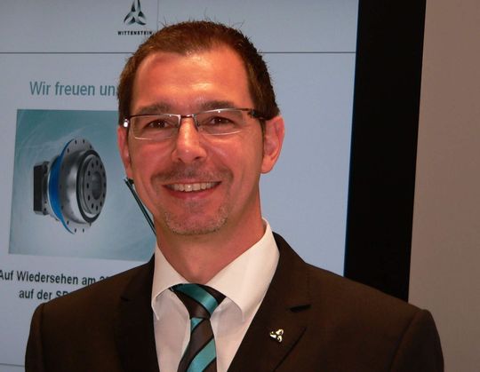 Andreas Mei, Vertirebsleiter Deutschland bei Wittenstein alpha: "Unsere Engineering-Erfahrung bestätigt: die Getriebe- und Aktuatorlösungen sind so individuell wie die Delta-Roboter selbst". (Bild: Drescher)