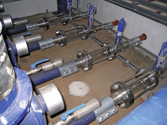 Der Braunkohlenstaub wird in die vier Rauchgasleitungen eingedüst (Bild: IB Verfahrenstechnik) Der Braunkohlenstaub wird in die vier Rauchgasleitungen eingedüst (Bild: IB Verfahrenstechnik)