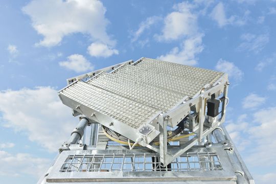 Das in die Räume geleitete Sonnenlicht entspricht natürlichem Tageslicht – ohne schädigende UV-Strahlung und ohne die entsprechende Wärmeentwicklung. (Bilder. Zeitlauf)