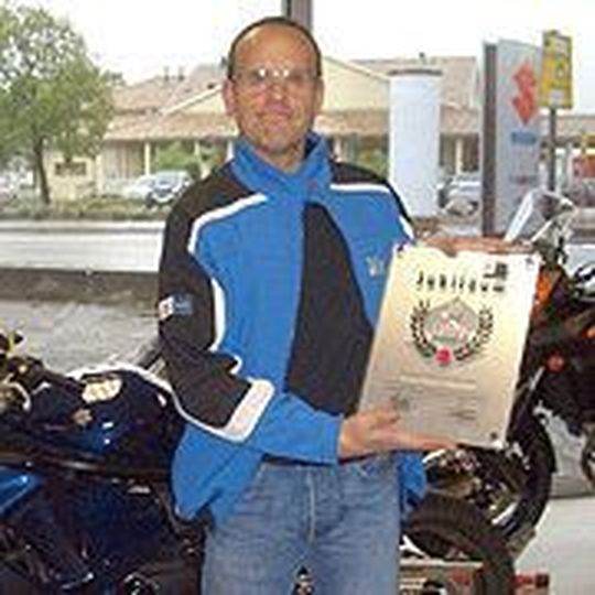 Claus Fuhrmann mit seiner Urkunde. Claus Fuhrmann mit seiner Urkunde.