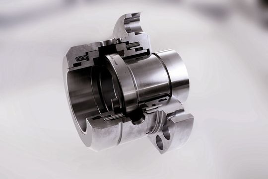 Die doppeltwirkende Gleitringdichtung SHPV bewährt sich bei der Förderung von Medien mit korrosiven sowie abrasiven Bestandteilen. (EagleBurgmann)