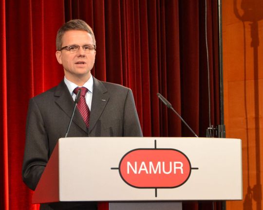 Dr. Peter Terwiesch, Vorstandsvorsitzender von ABB Deutschland und Europa: "Wir benötigen ein gehärtetes Kern-PLS." (Bild: PROCESS) Dr. Peter Terwiesch, Vorstandsvorsitzender von ABB Deutschland und Europa: "Wir benötigen ein gehärtetes Kern-PLS." (Bild: PROCESS)