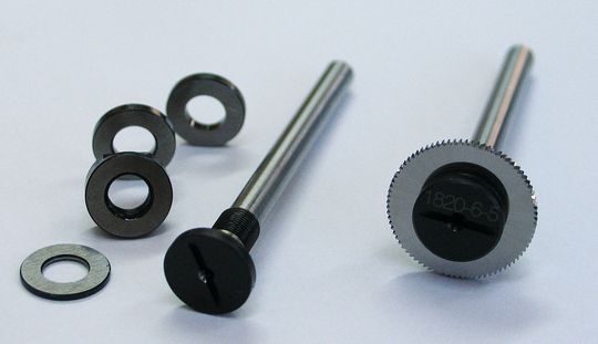 Unterschiedliche Kreissägen-Halterungen, die optimal auf die jeweilige Bearbeitungsaufgabe passen. (Bild: Schwartz tools and more) Unterschiedliche Kreissägen-Halterungen, die optimal auf die jeweilige Bearbeitungsaufgabe passen. (Bild: Schwartz tools and more)