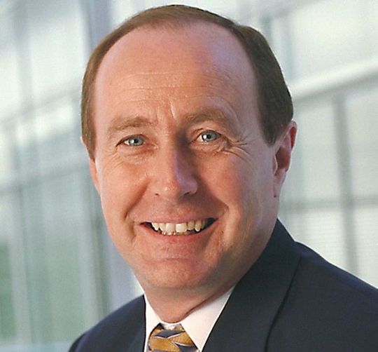 "Die geplante Zusammenführung unserer PLMSoftware- Aktivitäten mit der industrieweit anerkannten Software und dem Know-how von Vistagy im Bereich der Verbundwerkstoffe wird uns heute und künftig zum bevorzugten Partner auf diesem Markt machen", sagt Anton S. Huber, DEO der Siemens-Division Industry Automation. (Bild: Siemens)