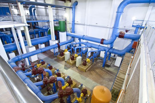 Die Eurawasser Nord GmbH versorgt insgesamt rd. 307 000 Menschen, d.h. etwa jeden 5. Einwohner, mit Trinkwasser und ist damit der größte Wasserversorger in Mecklenburg-Vorpommern. Die Eurawasser Nord GmbH versorgt insgesamt rd. 307 000 Menschen, d.h. etwa jeden 5. Einwohner, mit Trinkwasser und ist damit der größte Wasserversorger in Mecklenburg-Vorpommern.