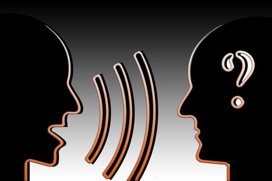10 Tipps für eine erfolgreiche Rede <em id="ForP_B6EF3A74-C0D0-0FD5-2A467E330AB7F71E">Bild: Gerd_Altmann_pixelio</em> 10 Tipps für eine erfolgreiche Rede <em id="ForP_B6EF3A74-C0D0-0FD5-2A467E330AB7F71E">Bild: Gerd_Altmann_pixelio</em>
