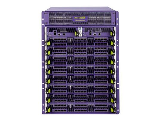 Im Idealfall benötigt der BlackDiamond X8 fünf Watt pro 10-GbE-Port. Im Idealfall benötigt der BlackDiamond X8 fünf Watt pro 10-GbE-Port.