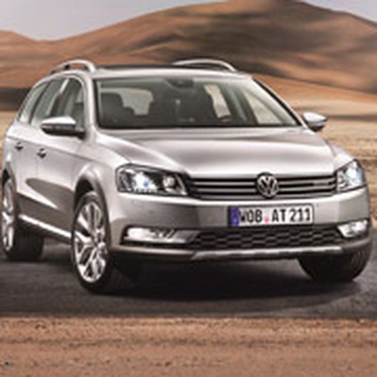 Dienstwagen fürs Gelände: Der neue VW Passat Alltrack feiert auf der Tokyo Motor Show (3. bis 11. Dezember) seine offizielle Weltpremiere. Dienstwagen fürs Gelände: Der neue VW Passat Alltrack feiert auf der Tokyo Motor Show (3. bis 11. Dezember) seine offizielle Weltpremiere.