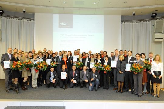 TG LifeConcept, vbw und Bayerisches Arbeitsministerium vergeben „TOP Gesundheitsmanagement Award 2011“ an bayerische Betriebe (Bild: TG LifeConcept)