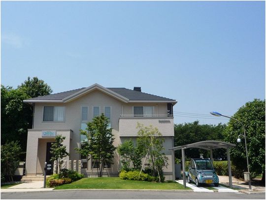 Das SmartHome in Japan ist der Prototyp eines intelligent vernetzten Hauses und wurde von der HD-PLC Alliance und Panasonic realisiert Das SmartHome in Japan ist der Prototyp eines intelligent vernetzten Hauses und wurde von der HD-PLC Alliance und Panasonic realisiert