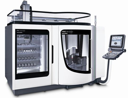 Mit einem Arbeitsraum von 200 × 200 × 280 mm deckt das Bearbeitungszentrum „HSC 20-5 linear” von DMG die Anforderungen im Bereich der Medizintechnik komplett ab. (Bild: DMG) Mit einem Arbeitsraum von 200 × 200 × 280 mm deckt das Bearbeitungszentrum „HSC 20-5 linear” von DMG die Anforderungen im Bereich der Medizintechnik komplett ab. (Bild: DMG)