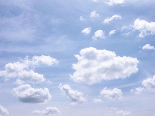 Die Vision einer offenen Cloud: Initiativen wie die Open Cloud Initiative oder die Cloud-Initiative Deutsche Wolke der OSBA treten beim Cloud Computing für die Verwendung offener Programmierschnittstellen und herstellerunabhängiger Standards ein. Die Vision einer offenen Cloud: Initiativen wie die Open Cloud Initiative oder die Cloud-Initiative Deutsche Wolke der OSBA treten beim Cloud Computing für die Verwendung offener Programmierschnittstellen und herstellerunabhängiger Standards ein.