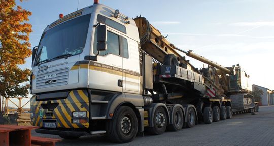 Systematischer Partnertausch: Bigmover Geser mit Bohrgeräten eines Kunden von Bigmover Bloedorn auf dem Weg nach Kopenhagen. (Bild: Bigmove) Systematischer Partnertausch: Bigmover Geser mit Bohrgeräten eines Kunden von Bigmover Bloedorn auf dem Weg nach Kopenhagen. (Bild: Bigmove)