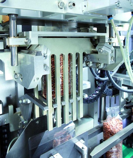 Das patentierte Air-Free-System ermöglicht die Herstellung luftarmer Beutel in der Verpackungsmaschine. (Bild: Teepack) Das patentierte Air-Free-System ermöglicht die Herstellung luftarmer Beutel in der Verpackungsmaschine. (Bild: Teepack)